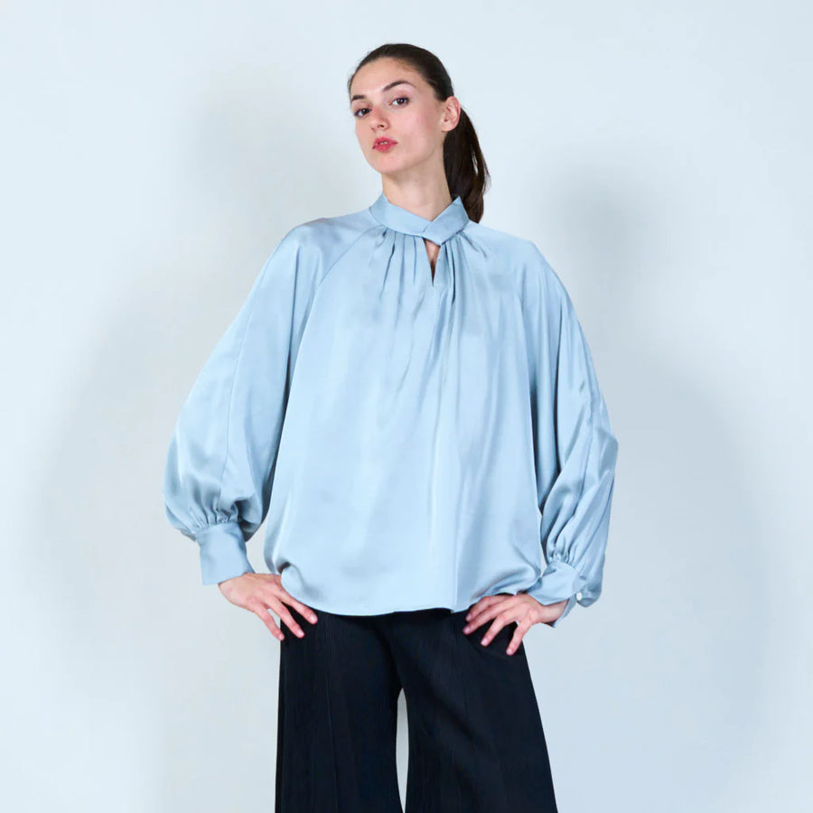 Sofie bluse med knyting - Celadon